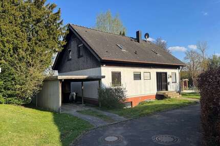 Haus zum Kaufen in Rosdorf 249.000,00 € 150 m²