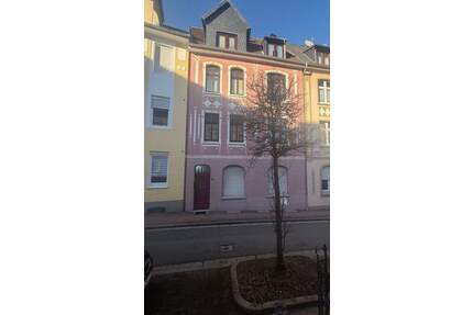 Sehr gepflegtes 4-Familienhaus nahe Loher Wäldchen mit kleinem Garten… - Lüdenscheid