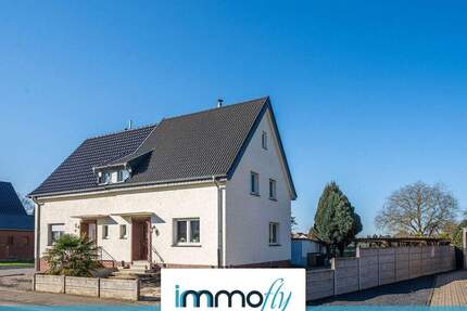 Wohnen, Wohlfühlen, Gestalten - Ihr Familientraum: Doppelhaushälfte mit großem Grundstück - Heinsberg / Unterbruch