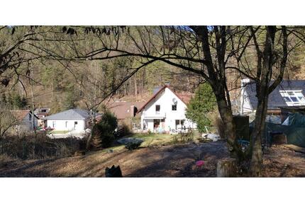 Kernsaniertes Einfamilienhaus in Traumlage in Hinterweidenthal