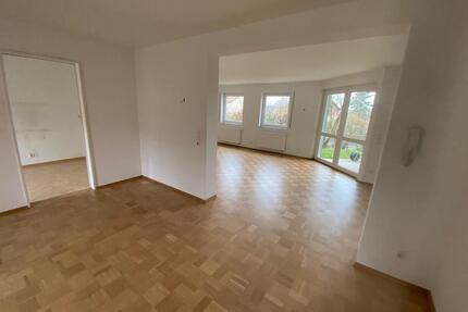 Geräumige, helle 5 Zimmer Wohnung in Salz - Bad Neustadt an der Saale