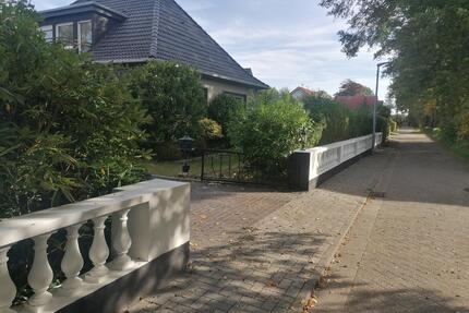 1 - 2 Familienhaus - 253.500,00&nbsp;EUR Kaufpreis, ca.&nbsp; 200,00&nbsp;m&sup2; in Hesel (PLZ: 26835)