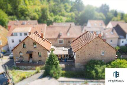 Doppeltes Wohnpotenzial: Zwei Häuser auf einem Grundstück - flexibel nutzbar in Odernheim am Glan