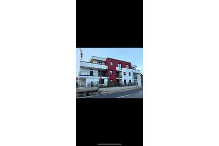 Erdgeschoss Wohnung mit Terasse - Hückelhoven