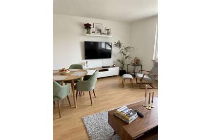 Wohnung zum Mieten in Frankfurt am Main 1.200,00 € 80 m²