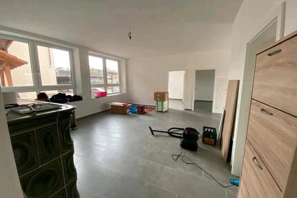 Mietwohnung in OT Weidensees - 900,00&nbsp;EUR Kaltmiete, ca.&nbsp; 89,00&nbsp;m&sup2; in Pegnitz (PLZ: 91257)