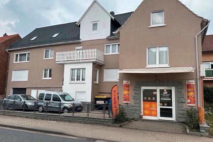 Großzügiges Mehrfamilienhaus mit Imbiss zum verkaufen - Bebra