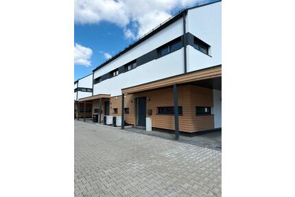 Moderne Doppelhaushälfte in Wenkbach – Erstbezug, ca. 160 m² - Marburg