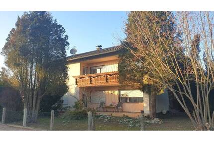 2-FAM.-HAUS in schöner Lage in WINHÖRING