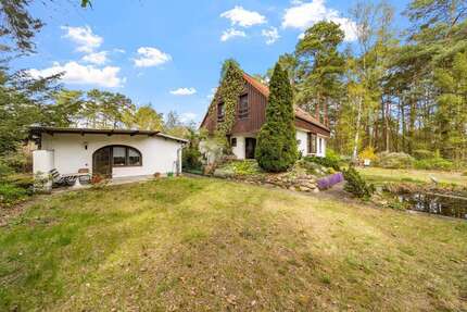 Haus zum Kaufen in Borkheide 365.000,00 € 169 m²