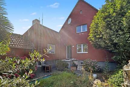 Haus zum Kaufen in Jülich 335.000,00 € 137.34 m²