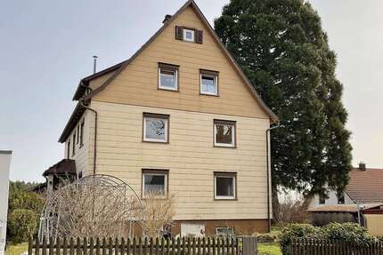 Haus zum Kaufen in Simmersfeld 249.000,00 € 222 m²