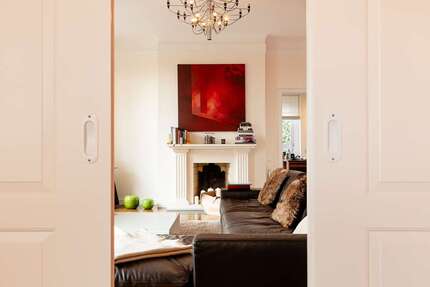 Haus zum Kaufen in Hofheim 2.224.000,00 € 302 m²