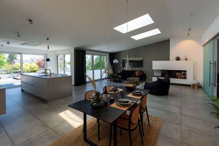 Wohnung zum Kaufen in Krefeld 945.000,00 € 172 m²