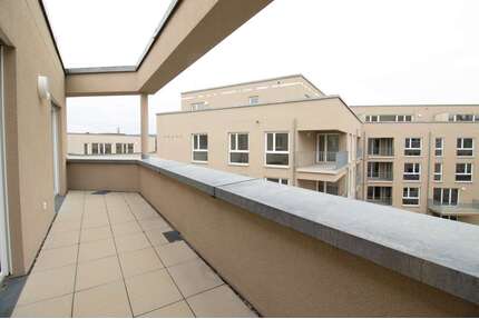 Wohnung zum Mieten in Schorndorf 1.621,00 € 119.22 m²