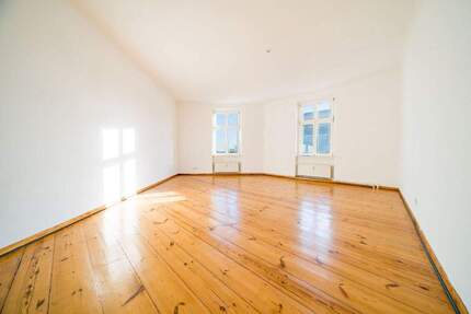 Charmanter Altbauklassiker mit Stadtblick - 119 m², 3 Zimmer in Neukölln - Berlin