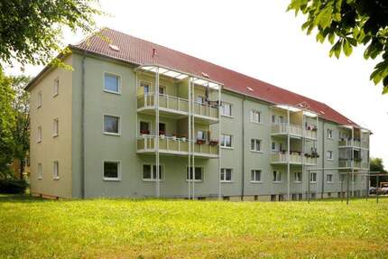 Schicke 2-Raumwohnung in grüner Lage! - Weißenfels Tagewerben