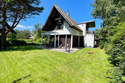 Reetdachhaus in Karlshagen, Usedom – nur 450 Meter zum Strand