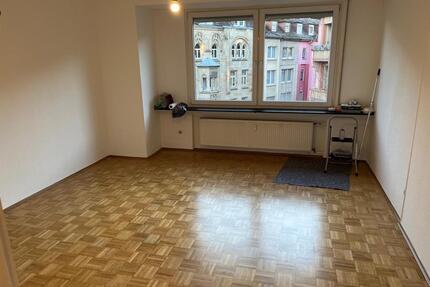 WG-Zimmer in 8er-WG in Pforzheim Nordstadt