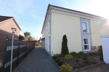 Kirchweyhe - Energetisch modernisierte 4-Zimmer-Wohnung mit Balkon und Garage