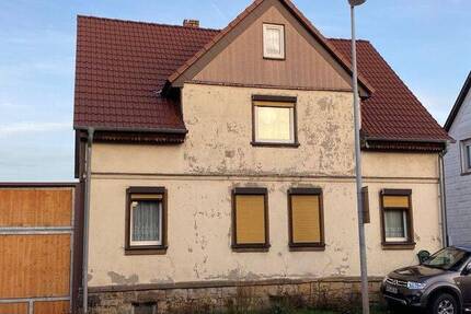 renovierungsbedürftiges Einfamilienhaus mit Garten & Scheune - Schwabhausen