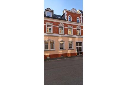 Zentrumsnah und ruhig wohnen - 99.000,00&nbsp;EUR Kaufpreis, ca.&nbsp; 164,00&nbsp;m&sup2; in Treuen (PLZ: 08233)