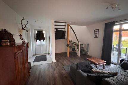 Wohnung im Maisonette-Stil mit Garten und Stellplatz in Müden (Örtze) - Faßberg