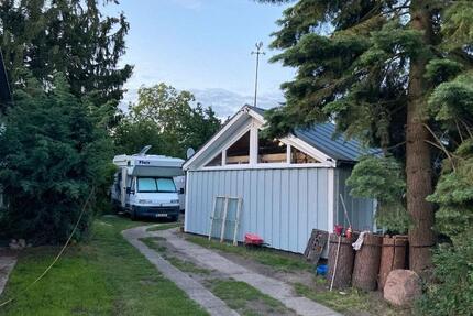 Haus mit Nebengebäude, In Pankow, Sauna ggf. Bauland - Berlin