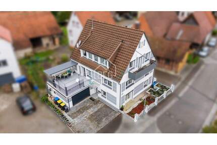 Flexibel wohnen unter einem Dach: Einfamilienhaus mit drei separaten Einheiten - Allmersbach im Tal