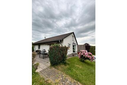Schönes Bungalow mit 114 m2 in Winterborn (Nümbrecht)zu verkaufen