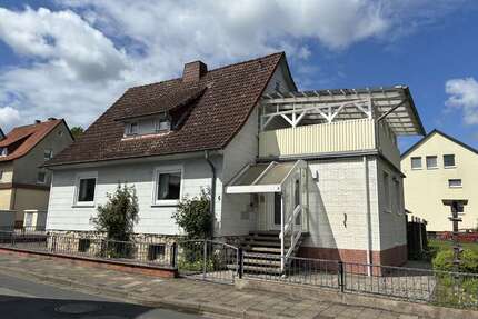 Haus zum Kaufen in Dassel 143.500,00 € 118 m²