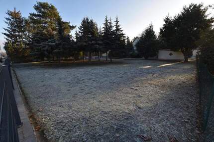 Baugrundstück für Geschossbau + bestehendem Einfamilienhaus in zentraler Lage in Dahlewitz zu verkaufen! - Blankenfelde-Mahlow