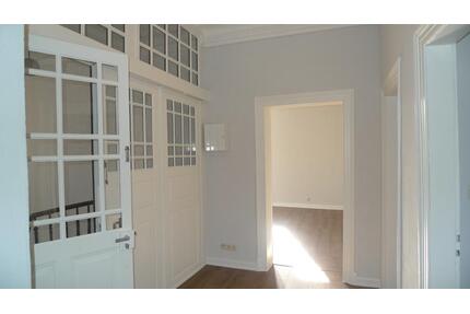 Altbauwohnung am Alleenring - 1.300,00&nbsp;EUR Kaltmiete, ca.&nbsp; 159,00&nbsp;m&sup2; in Trier (PLZ: 54290)