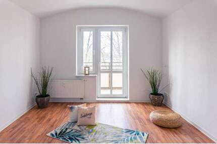 Wohnung zum Mieten in Chemnitz 274,00 € 45.68 m²