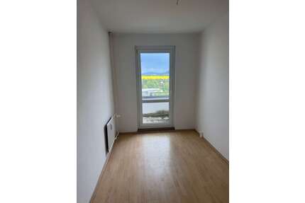 Wohnung zum Mieten in Olbersdorf 299,00 € 79 m²