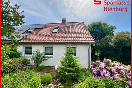 Haus zum Kaufen in Nienburg 264.900,00 € 151.45 m²