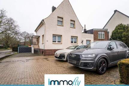 Zentrumsnahes Einfamilienhaus mit Anbau, Dachterrasse und großem Grundstück in Heinsberg