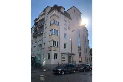 Perfekt für Studenten: 2-Zimmer-Wohnung mit Loggia in der Südvorstadt - Leipzig