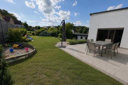 Architekten-Bungalow | 148 m² | 966 m² | von privat - Nittendorf