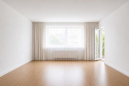 Helle 3-Zimmer-Wohnung mit Balkon, neuer Einbauküche & Stellplatz - Ratingen