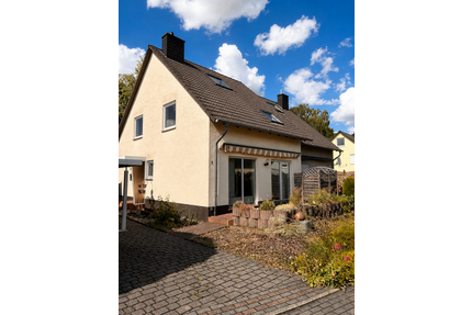 Haus zum Kaufen in Holzwickede 365.000,00 € 130 m²
