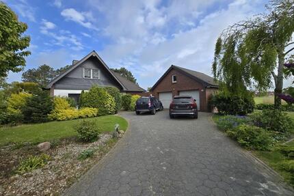 Großzügiges Einfamilienhaus mit freistehender großer Doppelgarage - Wangerland