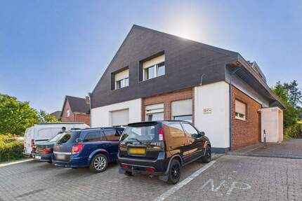 Flexibles Zweifamilienhaus mit Stellplätzen in zentraler Lage von Gangelt!