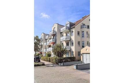 Helle 1-RW mit Balkon & 2 TG in Leipzig Liebertwolkwitz