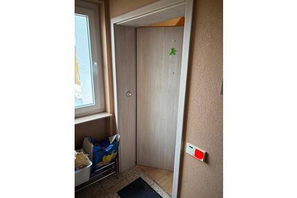 Verkaufe eine 3 Zimmer Wohnung - 120.000,00&nbsp;EUR Kaufpreis, ca.&nbsp; 80,00&nbsp;m&sup2; in Birkenfeld (PLZ: 55765)