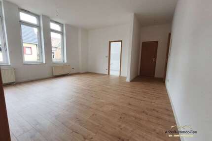 Wohnung zum Mieten in Bitterfeld 450,00 € 58.94 m²