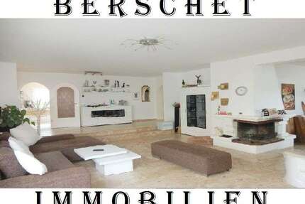 Haus zum Mieten in Obertshausen 1.790,00 € 160 m²
