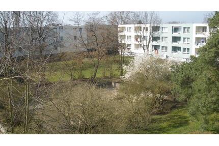 Attraktive 3-Zimmer-Wohnung mit Balkon und neuem Bad - Garbsen