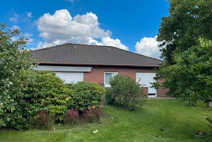 Haus, Bungalow an der Nordsee ( OstfrieslandKrummhörn )