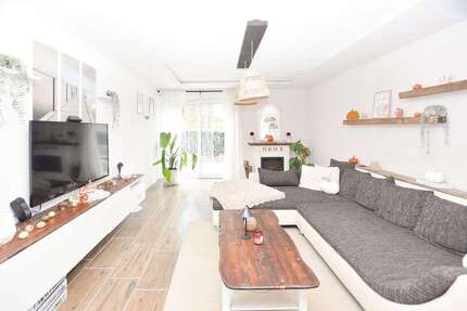 Haus zum Kaufen in Salzkotten 680.000,00 € 205 m²